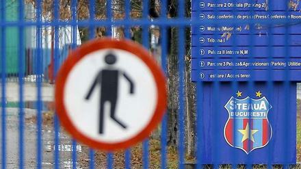 Der rumänische Fußball steckt in einer Krise. Viele Vereine sind insolvent oder kurz davor. Auch Traditionsvereine stürzen ab. 