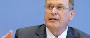 Der CSU-Politiker Johannes Singhammer hat eine geplante Reise nach Moskau vorläufig abgesagt. 