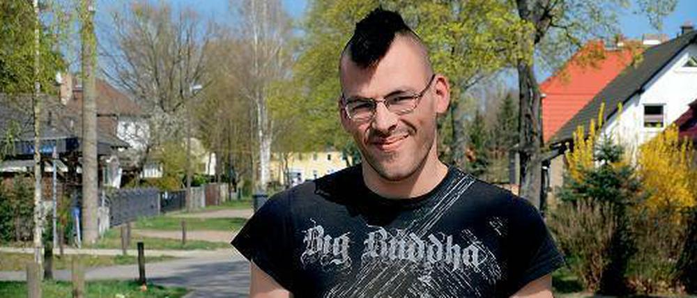 Stephan Neubauer, 23, aus Hohenschönhausen lernt Gartengestalter und Hilfsarbeiter – und engagiert sich ehrenamtlich bei Sportevents.