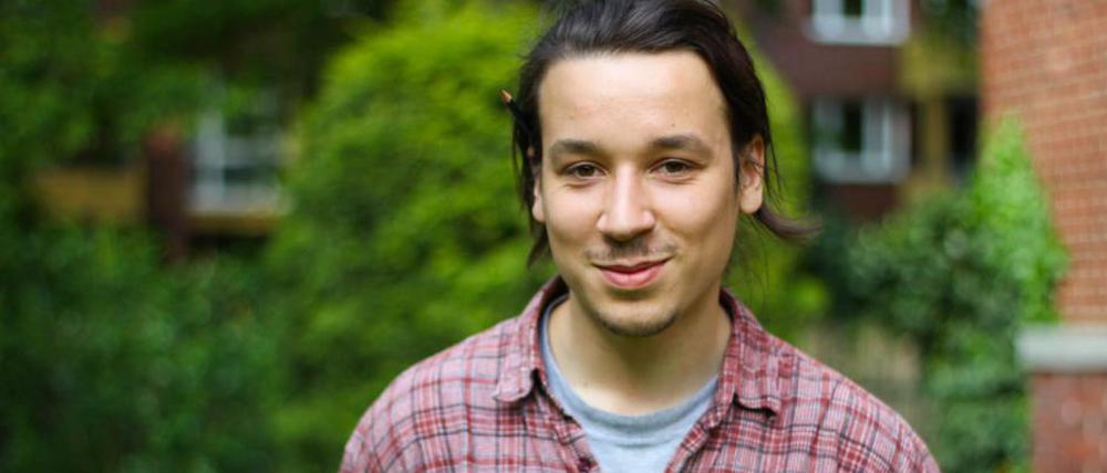 Jerome Geller (20) macht eine Tischlerausbildung. 