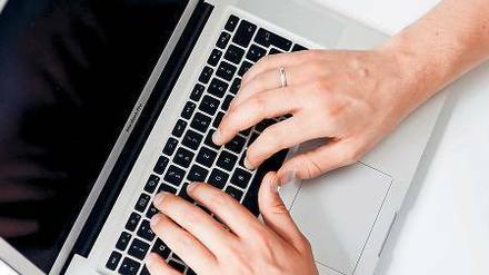 Ausreichend Leistung, solide Verarbeitung: Vor allem beim Gebrauchtkauf älterer Oberklasse-Notebooks lässt sich ohne Verzicht Geld sparen. Foto: dpa