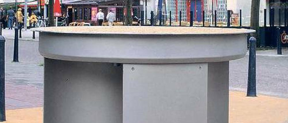 Die sogenannten „Pop-up Toiletten“ gibt es schon in London und in Amsterdam.