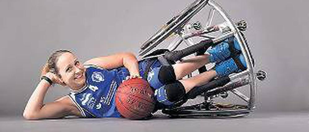 Let’s roll. Annika Zeyen, 30, Rekordnationalspielerin, trainiert schon für Rio 2016. 