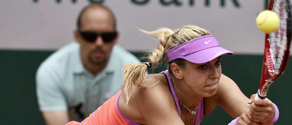 Vergeblich gestreckt. Sabine Lisicki scheitert in Paris mal wieder in der ersten Woche.
