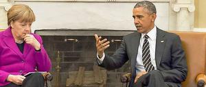 Angela Merkel (CDU) und US-Präsident Barack Obama während eines Besuchs der Kanzlerin im Februar 2015 im Weißen Haus in Washington. 