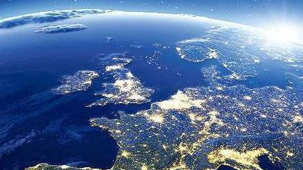 Über Europa geht die Sonne auf: Glaubt man den Finanzchefs europäischer Konzerne, dürften die Unternehmensgewinne in den kommenden Monaten steigen.