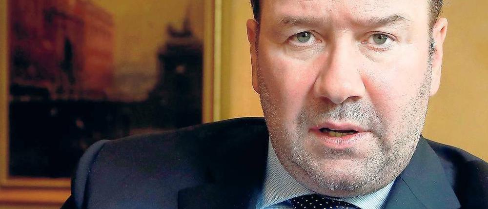 Viele Menschen brauchen später Pflege, mahnt Jacobus. Ein Appell auch in eigener Sache, denn die Ideal bietet entsprechende Policen.