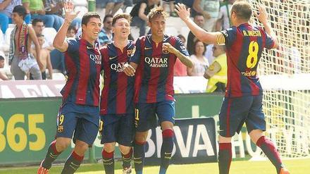 Die drei vom Dreizack. Luis Suarez, Lionel Messi und Neymar (von links nach rechts) treffen für den FC Barcelona nach Belieben.