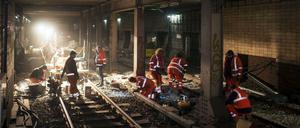 Wochenlang wurde gebaut - und jetzt quietscht's doch wieder irre laut im Nord-Süd-Tunnel der S-Bahn.