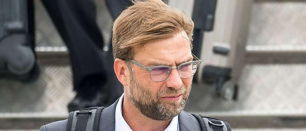 Rucksack gepackt - auf geht's! Aber zunächst mal nicht zu einem neuen Verein. Jürgen Klopp macht Pause.