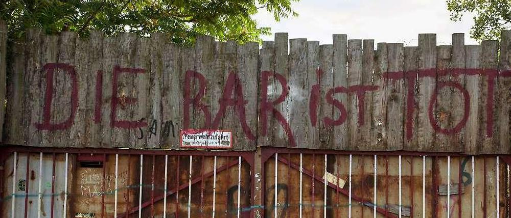 Hort unzähliger durchzechter Nächte: Die Bar 25 nach ihrer Schließung. Nun wird hier das "Holzmarkt"-Projekt hochgezogen.