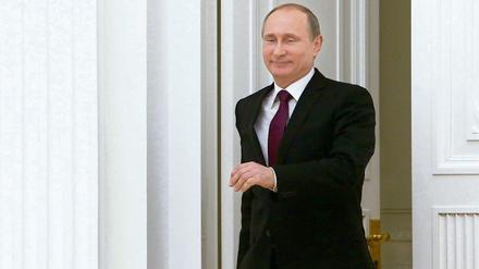 Lächelt weiter. Russlands Präsident Wladimir Putin sucht nach seiner Ausladung beim G-7-Gipfel die Nähe der Brics-Staaten.