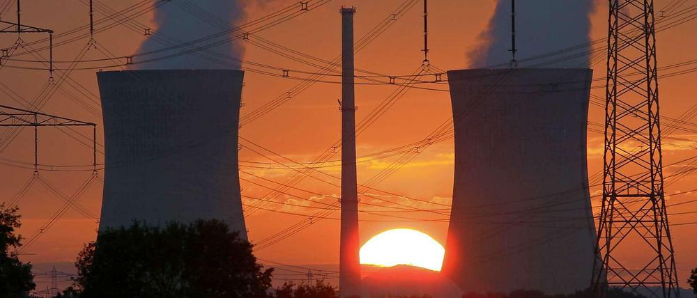 Die Energiekonzerne müssen keine Brennelementesteuer zahlen.