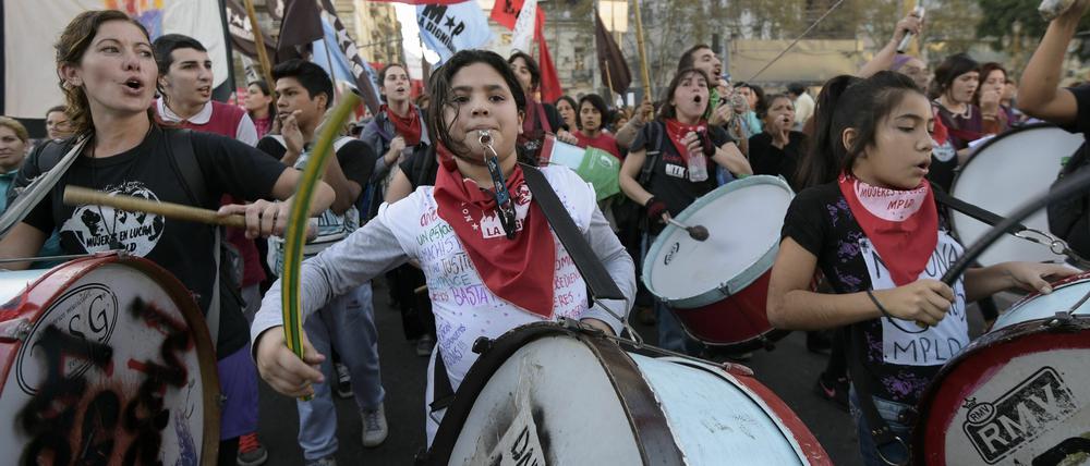 Wie hier in Buenos Aires wurde am Mittwoch (Ortszeit) in vielen südamerikanischen Städten demonstriert.