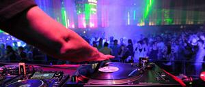 Der Summer Rave im Frühsommer gehört seit 2010 zum Partykalender der Stadt.