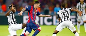 Allein gegen Alle. Das klappte bei Lionel Messi diesmal nicht so richtig.
