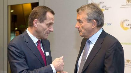 Führungspersönlichkeiten: DOSB-Präsident Alfons Hörmann (l.) im Gespräch mit DFB-Präsident Wolfgang Niersbach.