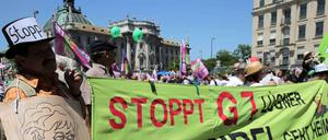 Mehr als 34.000 Menschen gingen am Donnerstag in der bayrischen Landeshauptstadt im Vorfeld des G-7-Gipfels auf die Straße.