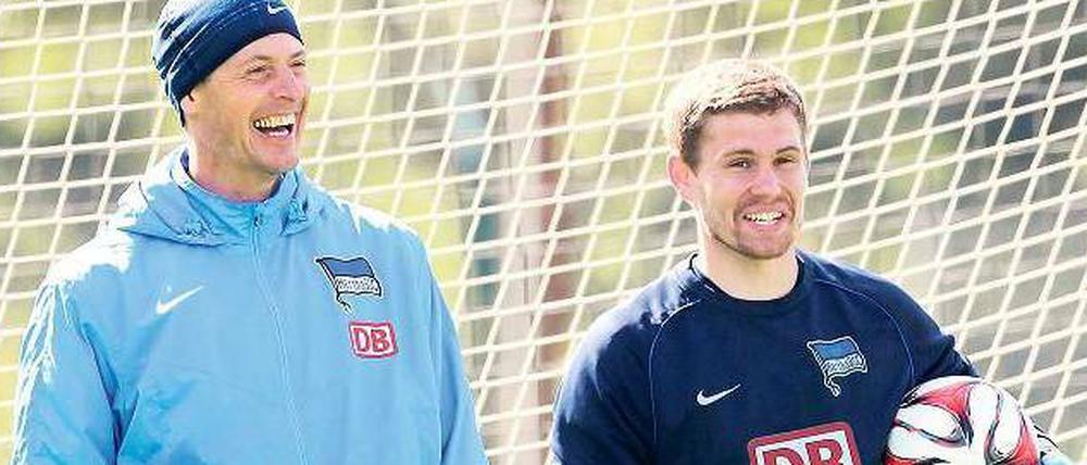 Richard Golz, 47, arbeitete seit zwei Jahren mit Torwart Kraft (r.). 