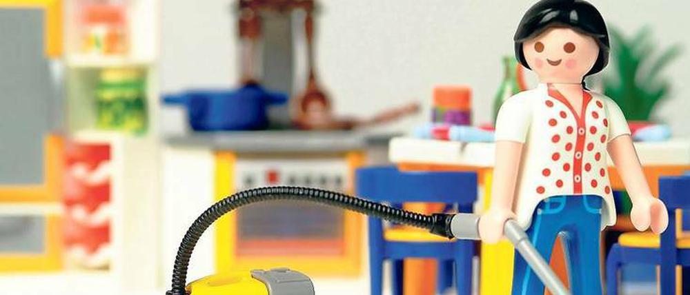 Fallen unter die Mindestlohn-Regelung - der spielt bei ihnen aber fast keine Rolle, weil sie eh mehr bekommen: Putzhilfen. 