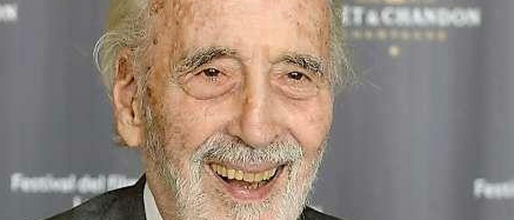 Der britische Schauspieler Sir Christopher Lee ist gestorben.