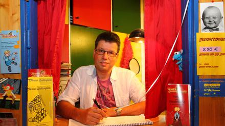 Immer im Einsatz. Hans-Hermann Keune im Kindertheater Lichterfelde.