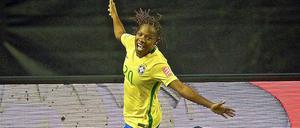 Drin ist er. Formiga nach ihrem Tor gegen Südkorea, Brasilien siegte 2:0 zum WM-Auftakt.