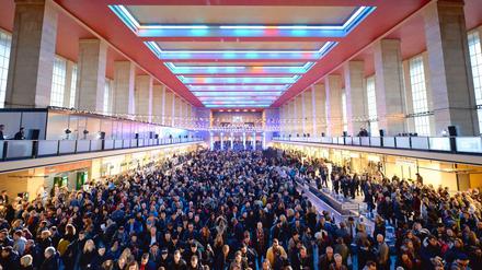 Stylish in Tempelhof: Die Streetstyle-Messe Bread & Butter im ehemaligen Flughafengebäude (2014).
