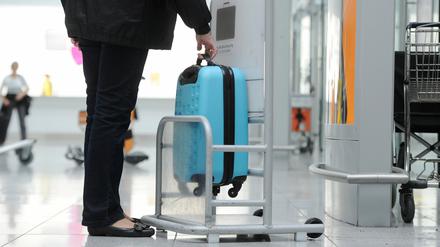 Das Gepäck, das Passagiere mit ins Flugzeug nehmen dürfen, wird kleiner.