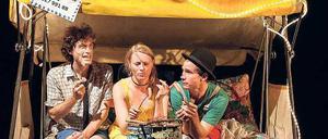 Szene aus dem Stück "Beste Beerdigung" am Atze Musiktheater.
