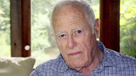 Der US-amerikanische Schriftsteller James Salter in seinem Haus in Bridgehampton, 2013.