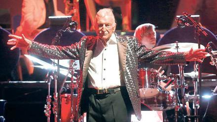 Seine Bühne. James Last verneigt sich im April diesen Jahres während seiner Abschiedstournee in der Berliner O2-World ein letztes Mal vor dem Publikum.