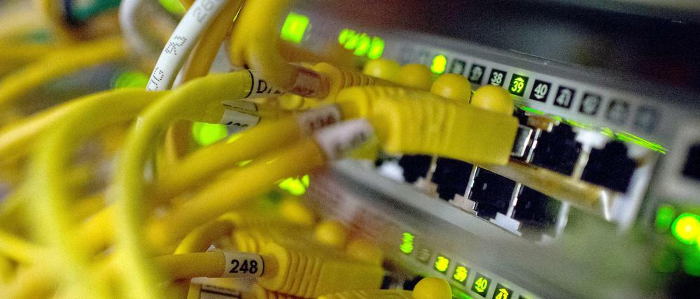 Netzwerke und ihre Strukturen sind anfällig für Angreifer aus dem Cyberspace.