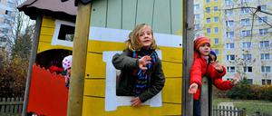 Lichtenberg ist mittlerweile beliebt bei Familien. Die Integrationskita "Hand in Hand" in der Salvador-Allende-Straße hat sich spezialisiert auf die Eingliederung von Kindern mit und ohne Handicap.