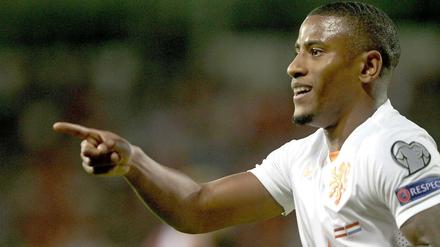 Hollands Luciano Narsingh feiert sein 2:0 gegen Lettland
