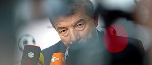 Will nicht länger als Lavierer dastehen: DFB-Präsident Wolfgang Niersbach.