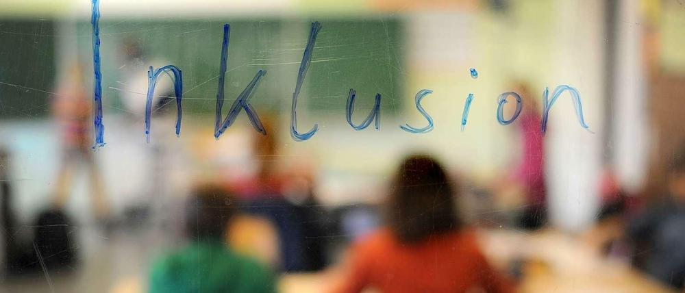 "Inklusion" - das bedeutet, dass behinderte und nicht-behinderte Kinder gemeinsam lernen.