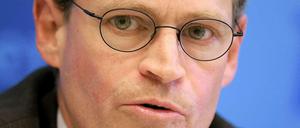 Aufmerksamer Zuhörer: "Michael Müller aus Tempelhof" (Regierender Bürgermeister) hat am Montagabend mit Bürgern über ihre Sorgen und Nöte gesprochen.