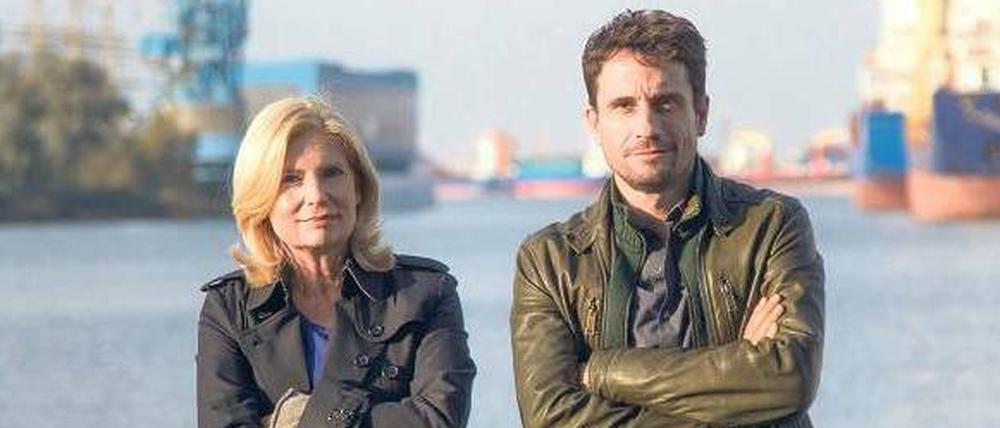 Zwei nach Acht. Seit 2001 ermitteln Inga Lürsen (Sabine Postel) und Nils Stedefreund (Oliver Mommsen) in Bremen und decken dabei auch politische Misstände auf. 