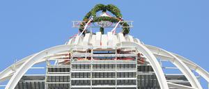 Die Kuppel mit Richtkrone des Berliner Stadtschlosses.