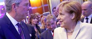 Jeb Bush und Angela Merkel am Dienstag in Berlin.