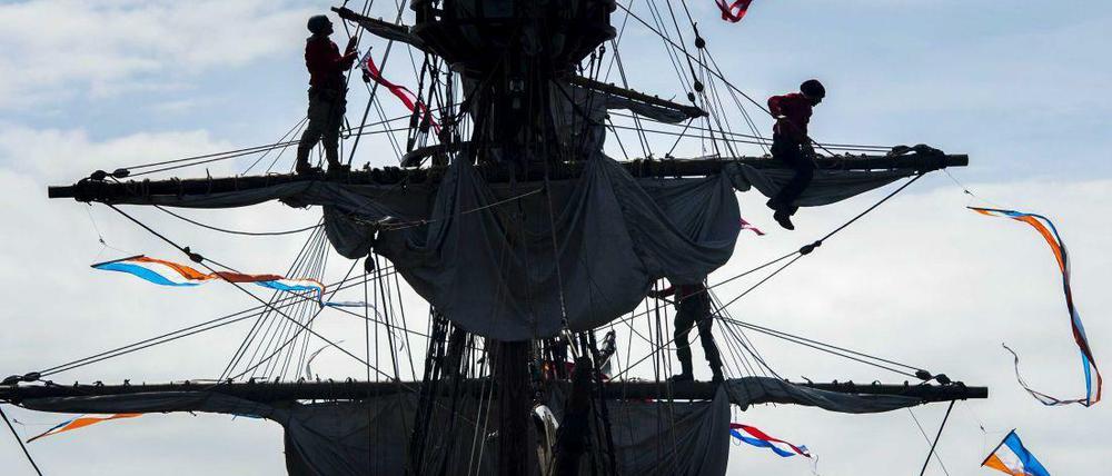 Mit seinem Segelschiff, der Discovery, versuchte Henry Hudson die Nordwestpassage zu finden. Er wurde Namensgeber der Hudson's Bay und der mächtigen Hudson's Bay Company. 