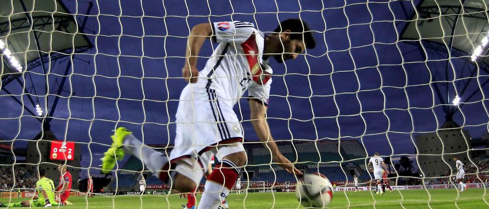 Keine Zeit verlieren. Die deutsche Mannschaft, hier mit Ilkay Gündogan, muss schnell in die Spur zurückfinden.