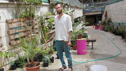 Blumen wässern in der Unterführung: Der alte Busbahnhof von Tel Aviv hat eine neue Bestimmung gefunden.