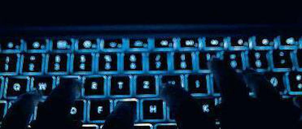 Unbekannter Spion. Russland soll hinter vielen Cyberattacken stecken.