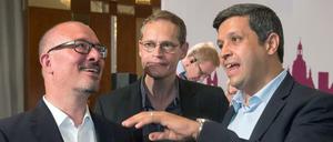 Wann wir stehen Seit' an Seit': SPD-Chef Jan Stöß, der Regierende Bürgermeister Michael Müller und Fraktionsvorsitzender Raed Saleh beim SPD-Parteitag. 