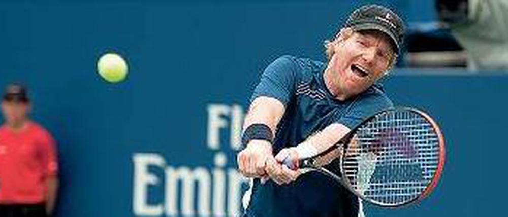 Einprägsame Technik. Der Spielstil von Jim Courier hat Wiedererkennungswert. Am nächsten Wochenende tritt er damit in Berlin auf.