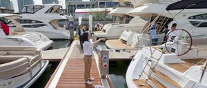 Eine Messe für Luxusjachten in China, wo die Zahl der Millionäre wächst.