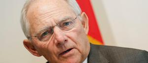 Finanzminister Wolfgang Schäuble ist vor dem Euro-Sondergipfel am Montag nicht besonders optimistisch.