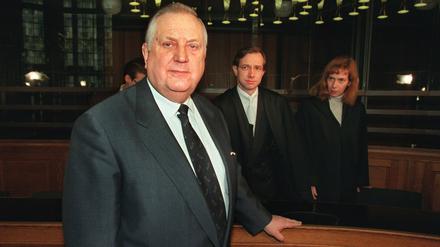 Der ehemalige DDR-Devisenbeschaffer Alexander Schalck-Golodkowski, hier ein Foto aus dem Jahr 1996, ist im Alter von 82 Jahren verstorben.